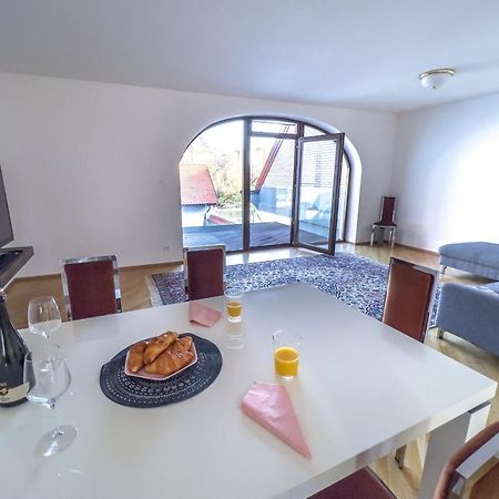 Apartamento Riverside Ljubljanica With Private Parking Liubliana Exterior foto