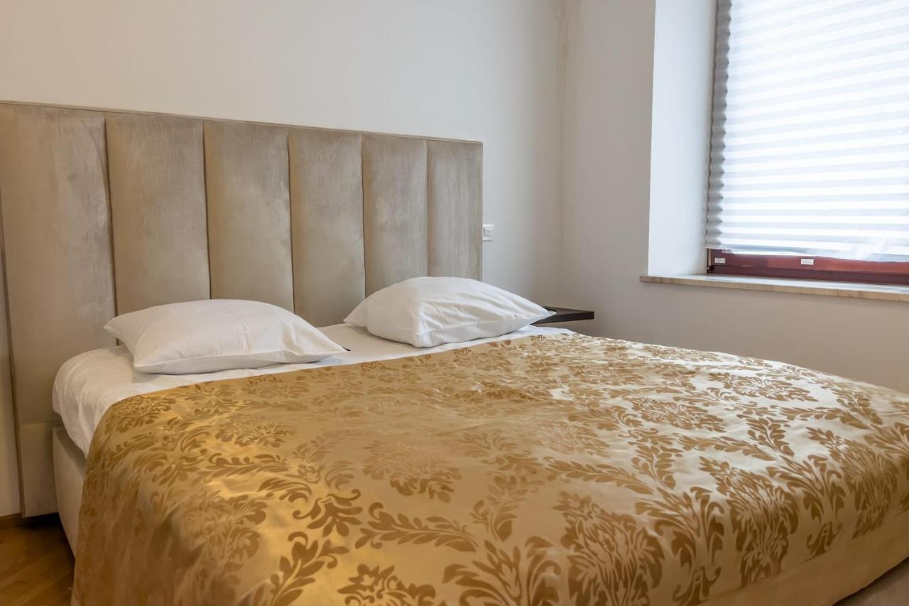 Apartamento Riverside Ljubljanica With Private Parking Liubliana Exterior foto